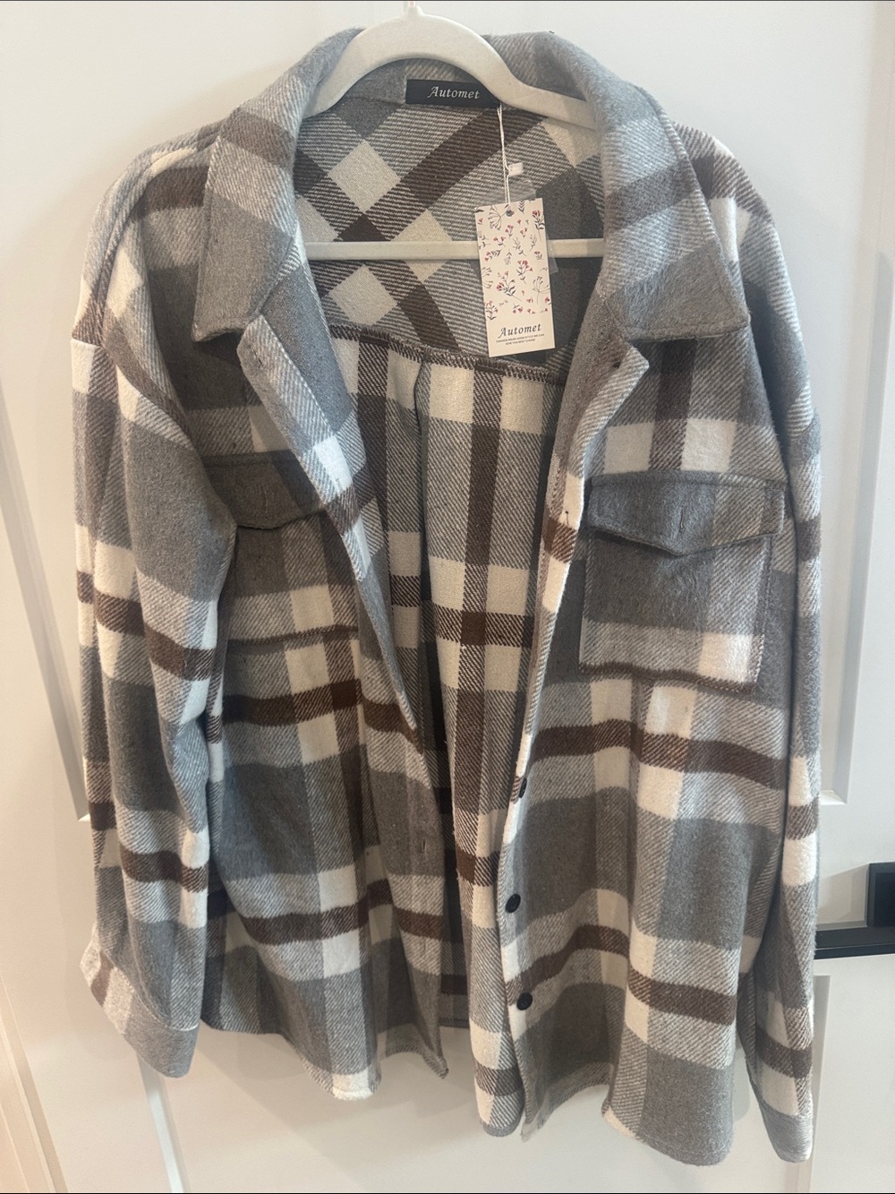 Women's Gray & Brown Plaid Shacket